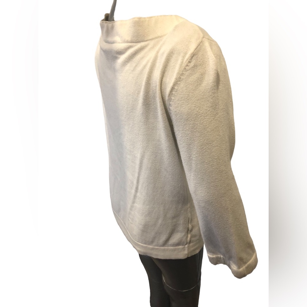 Loft Medium white sweater cardigan  Women’s top blouse - Picture 8 of 9